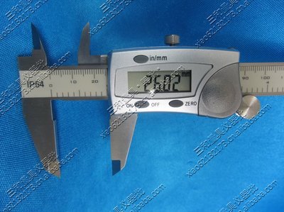 【成都三和IP54數(shù)顯卡尺200mm 電子數(shù)顯游標(biāo)卡尺 防水型 批發(fā)】價格,廠家,圖片,卡尺,成都三各量具-